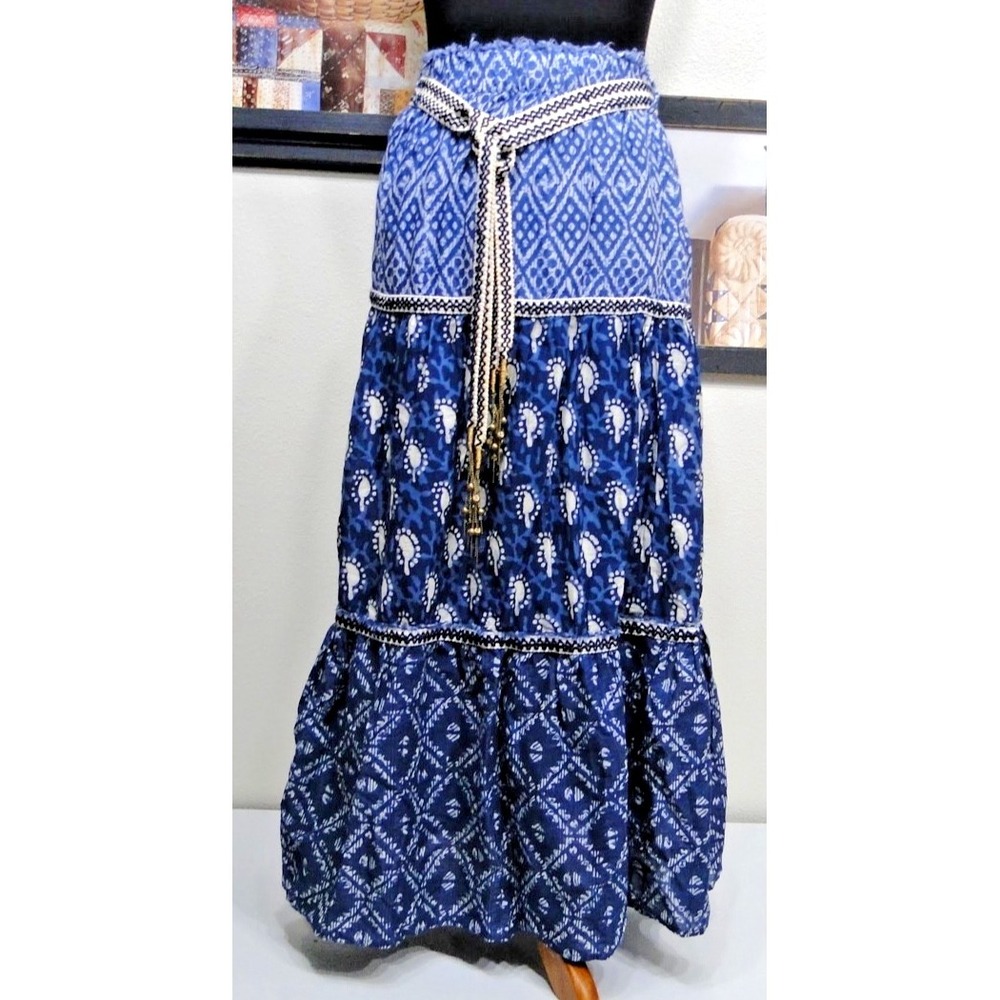 ZARA WOMAN NAVY BLUE LONG MIDI SKIRT WITH EMBROIDERED Sz XS W/ Belt